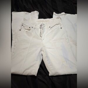 AMERICAN EAGLE FLARED JEAN